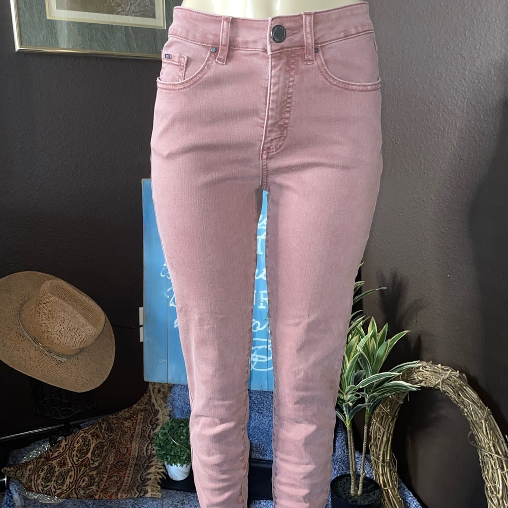 #19🎊 💖 Great Condition FDJ Olivia Jeans size 6
